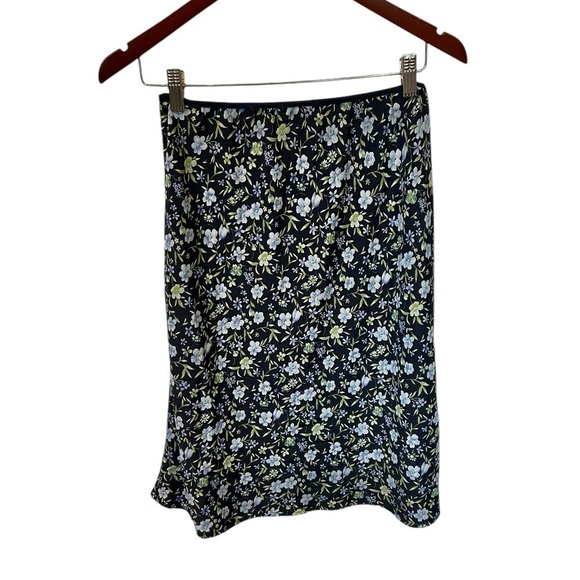 Vintage Studio Skirt Vintage Knee Length Floral Navy Blue 90s Y2K Fairycory Med - Picture 2 of 7